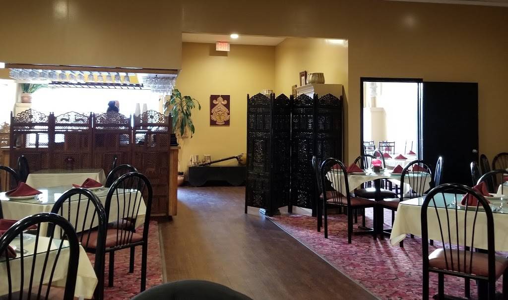 India House Restaurant | restaurant | 998 S Clinton Ave, Rochester, NY 14620, USA | 5854610880 OR +1 585-461-0880