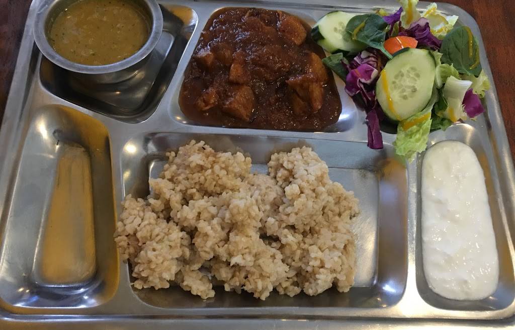 Sherpa Restaurant and Bar | restaurant | 195 Harrison Ave, Auburn, CA 95603, USA | 5307454043 OR +1 530-745-4043