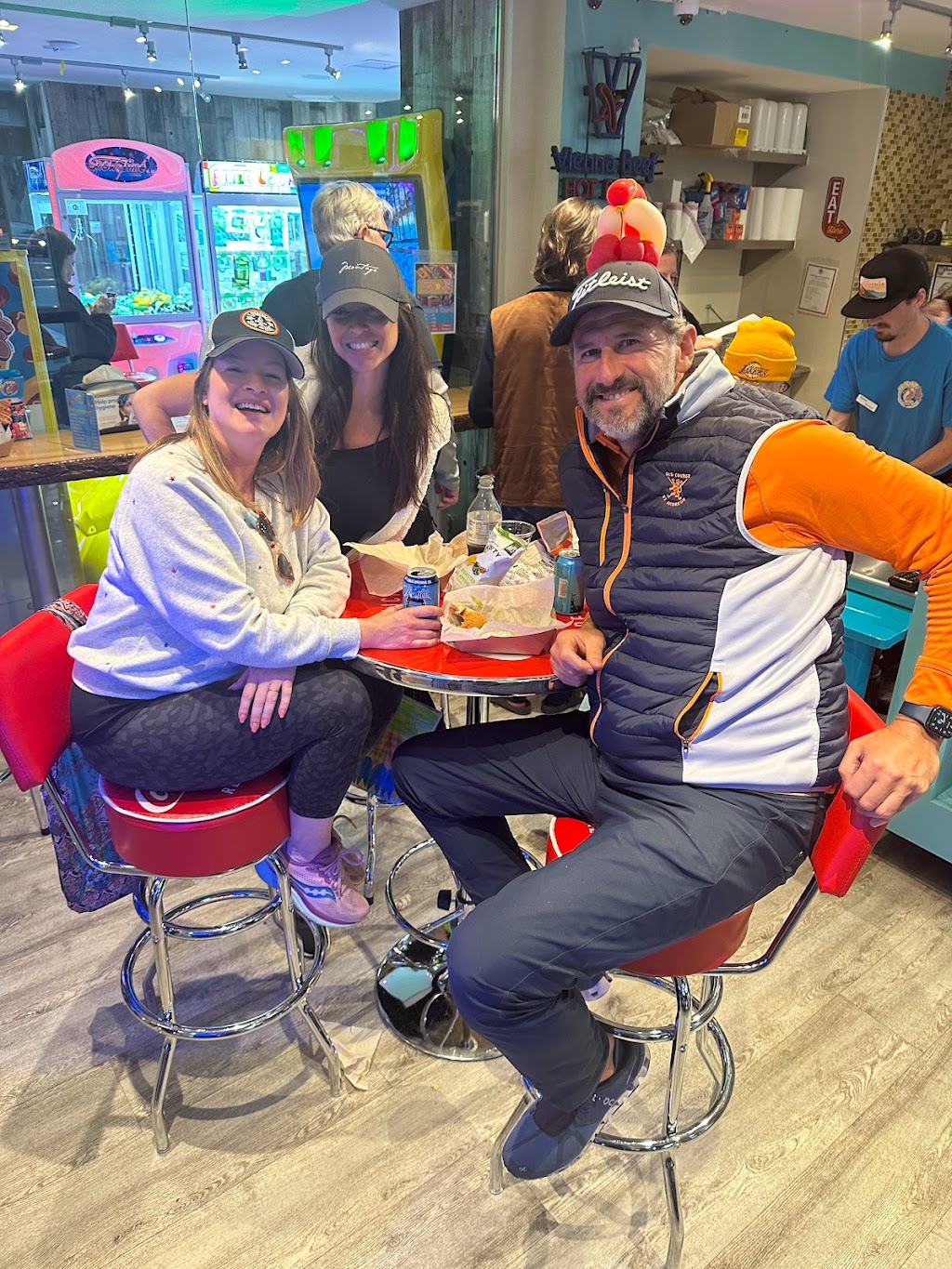 Yummy Dogs Gourmet Hot Dogs & Arcade | restaurant | 381 Forest Ave # 100A, Laguna Beach, CA 92651, USA | 8889866910 OR +1 888-986-6910