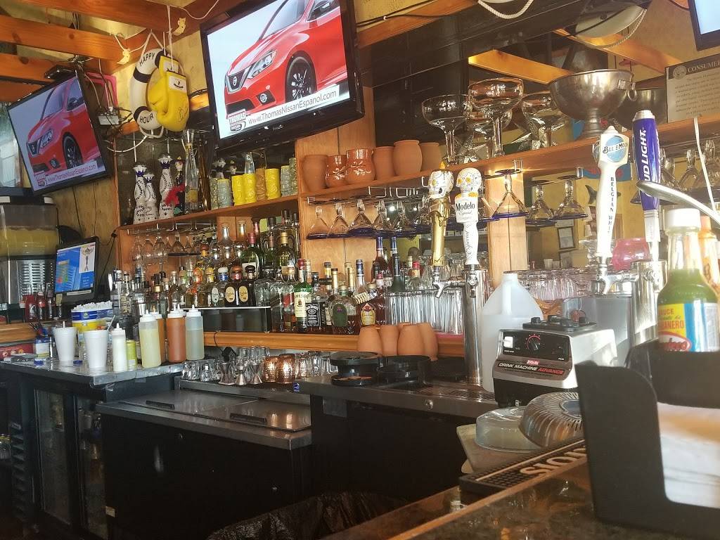 Mariscos La Sirena | restaurant | 1964 Vermont St, Blue Island, IL 60406, USA | 7089269006 OR +1 708-926-9006