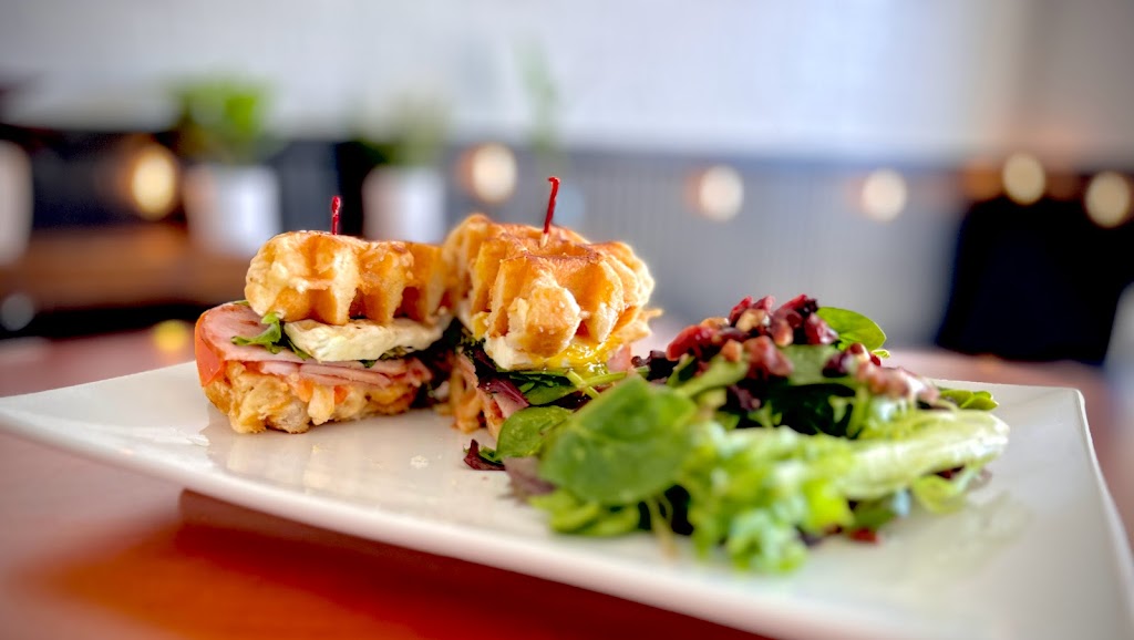 Toasted Comfort Food & Cocktails | restaurant | 5201 Nicholson Dr suite f, Baton Rouge, LA 70820, USA | 2252561441 OR +1 225-256-1441