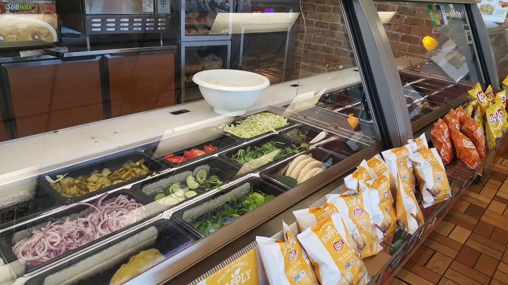 Subway Restaurants | restaurant | 600 Forest Dr, Belton, TX 76513, USA | 2549337827 OR +1 254-933-7827