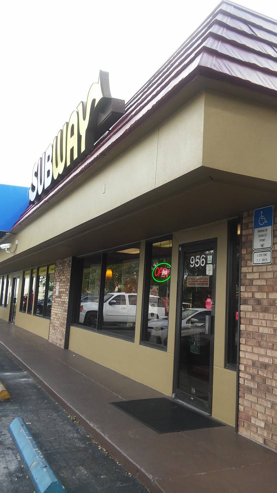 Subway Restaurants | restaurant | 956 62nd Ave N, St. Petersburg, FL 33702, USA | 7275214663 OR +1 727-521-4663