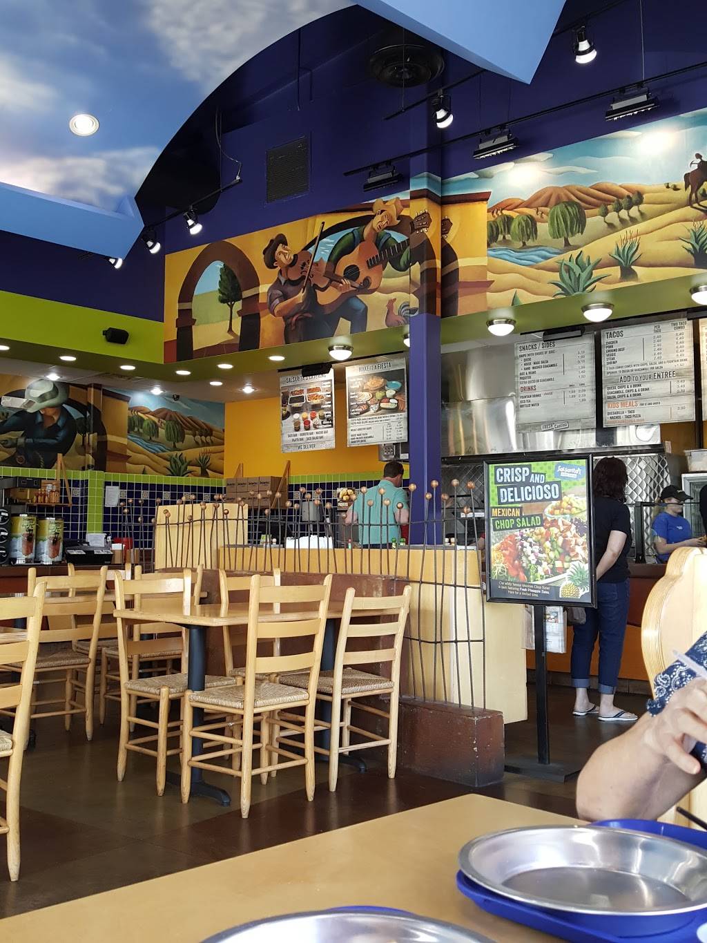 Salsaritas Fresh Mexican Grill | restaurant | 6892 Rochester Rd, Troy, MI 48085, USA | 2488282700 OR +1 248-828-2700
