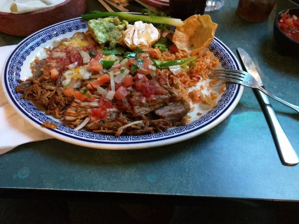 El Torito | restaurant | 17420 17th St, Tustin, CA 92780, USA | 7148386630 OR +1 714-838-6630