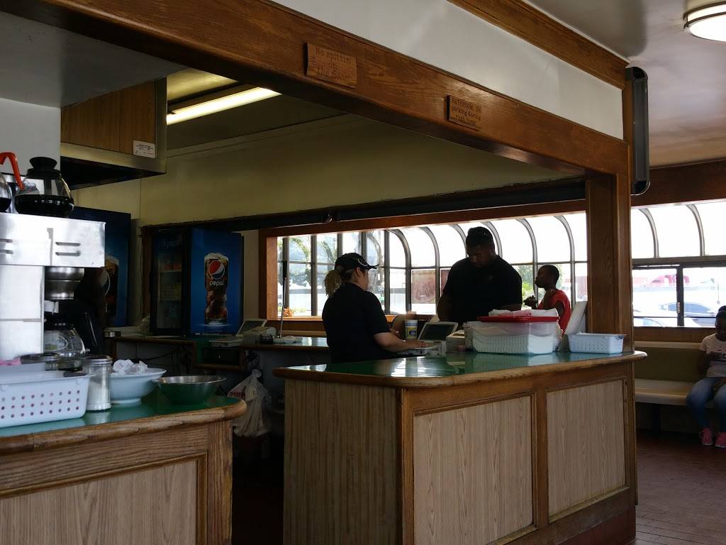 Tom’s Super Burger | restaurant | 555 E Alondra Blvd, Gardena, CA 90248, USA | 3105155446 OR +1 310-515-5446