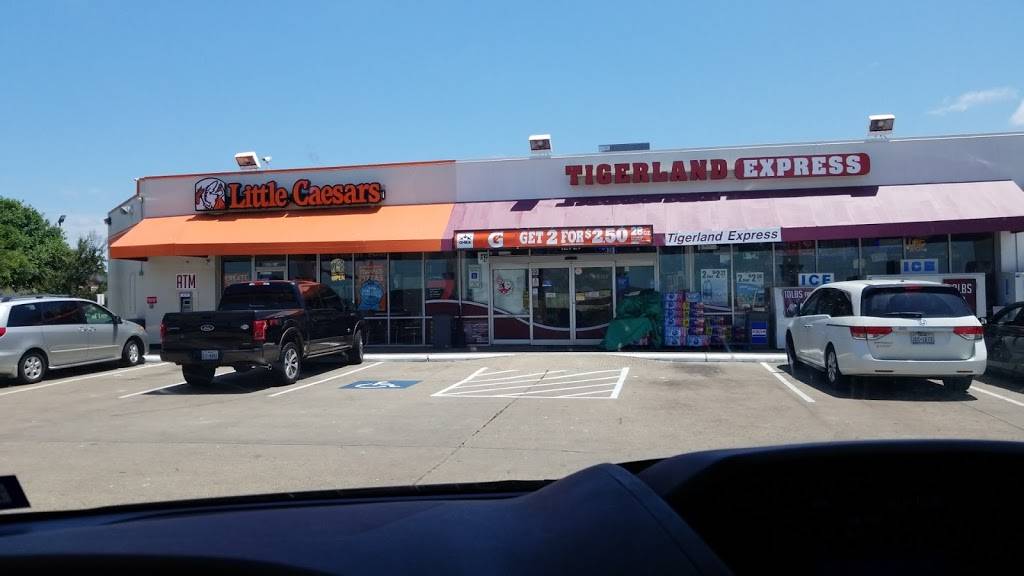 Little Caesars Pizza | meal takeaway | 12727 FM 2154, College Station, TX 77845, USA | 9796935309 OR +1 979-693-5309