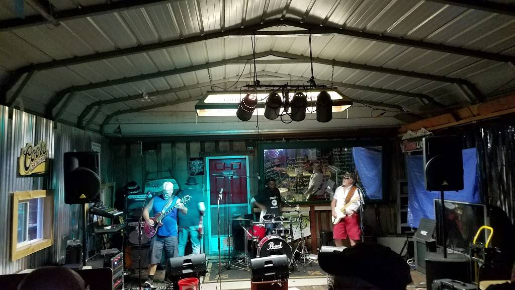 Lone Fir Bar & Grill | restaurant | 3741 Pleasant Hill Rd, Kelso, WA 98626, USA | 3604235412 OR +1 360-423-5412