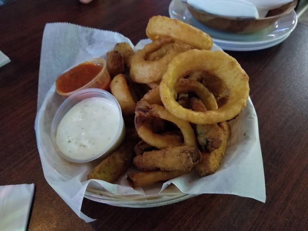 Mickeys Grille & Pub | restaurant | 377 S Budler Rd, Romeoville, IL 60446, USA | 8154368853 OR +1 815-436-8853