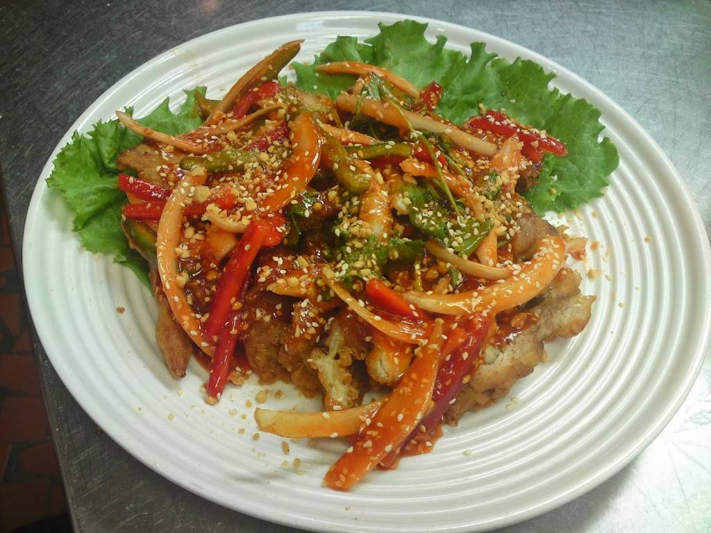 Uncle Lims Kitchen | restaurant | 3905 Independence Blvd # F, Wilmington, NC 28412, USA | 9103136858 OR +1 910-313-6858