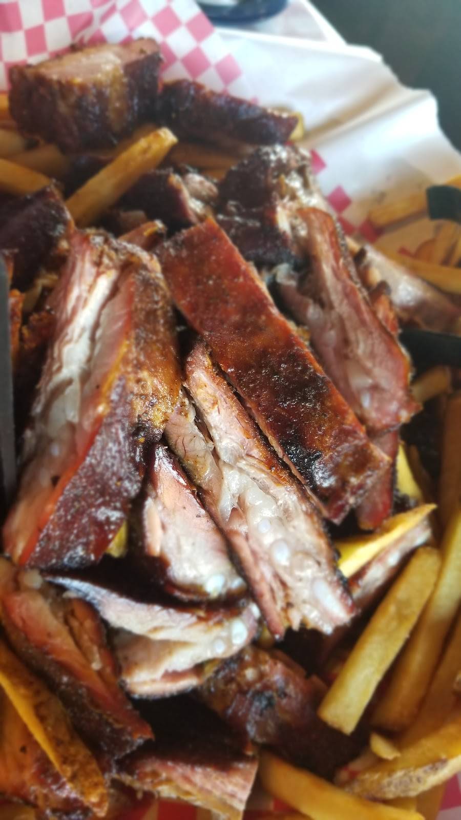 Famous Daves Bar-B-Que | restaurant | 7201 W 25th St, North Riverside, IL 60546, USA | 7084478848 OR +1 708-447-8848