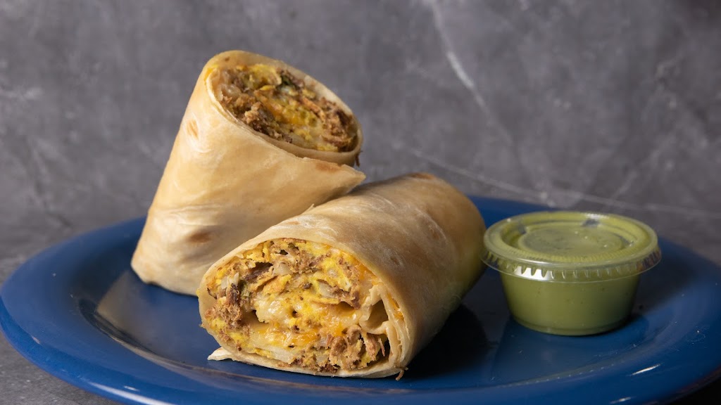 Carlitos Diner | restaurant | 18033 Magnolia St, Fountain Valley, CA 92708, USA | 7145935350 OR +1 714-593-5350