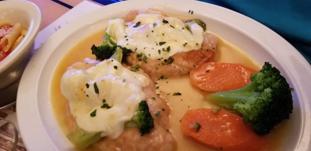 Joes Pasta & Pizza | restaurant | 73 Howells Rd, Bay Shore, NY 11706, USA | 6316652524 OR +1 631-665-2524