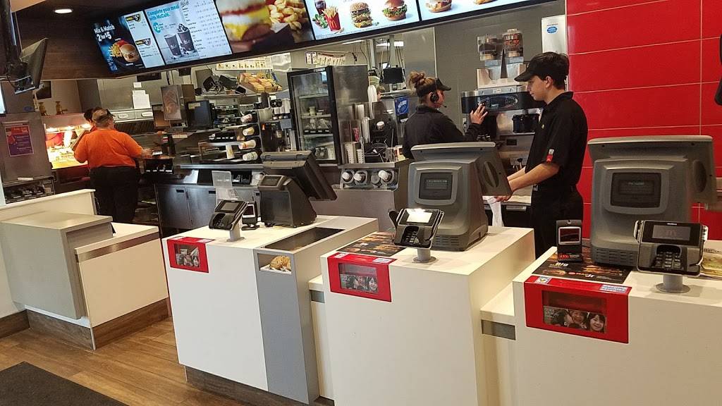 McDonalds | cafe | 2601 Plover Rd, Plover, WI 54467, USA | 7153413736 OR +1 715-341-3736