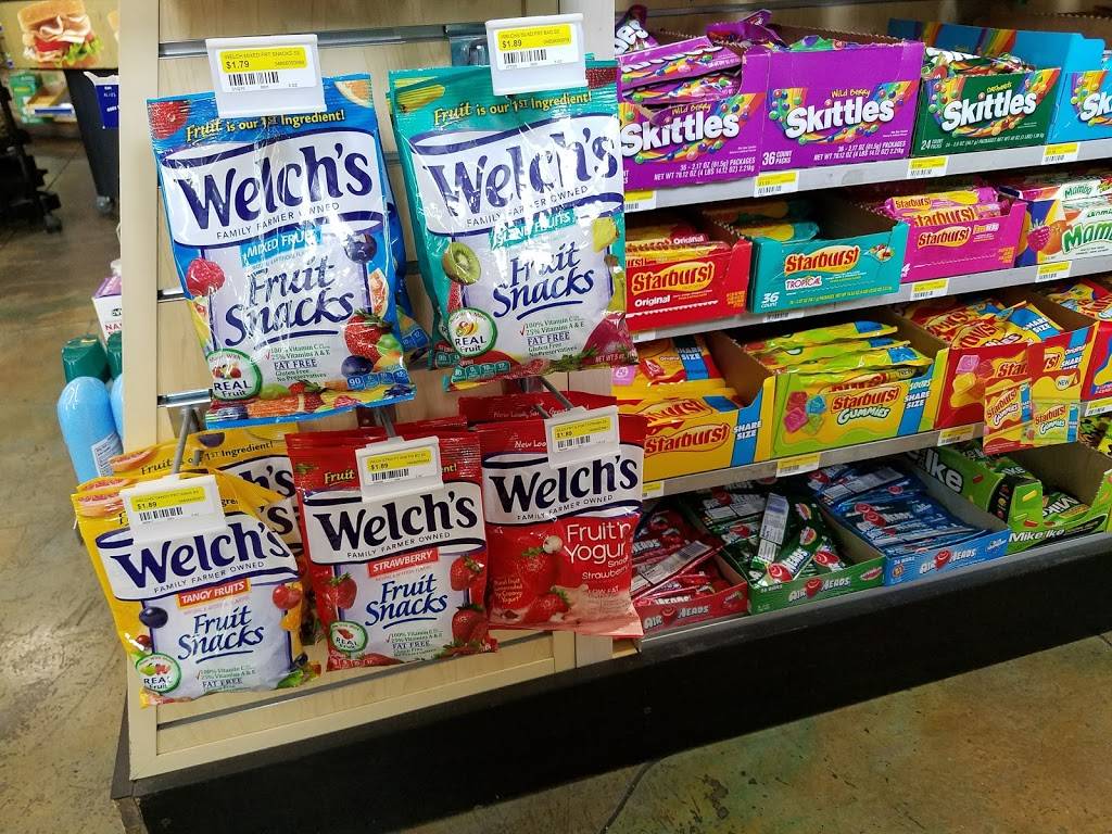 Bayshore Breeze Deli | restaurant | 2600 Bayshore Blvd, Dunedin, FL 34698, USA | 7272868974 OR +1 727-286-8974