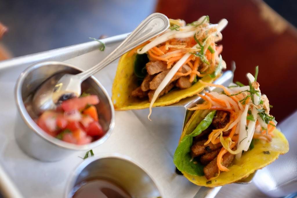 5ive Spice Tacos & Banh Mi | restaurant | 52 5th Ave, Brooklyn, NY 11217, USA | 7188573483 OR +1 718-857-3483