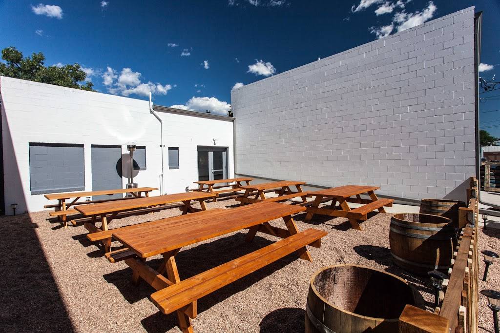 New Image Restaurant and Brewery | restaurant | 5622 Yukon St, Arvada, CO 80002, USA | 7209005620 OR +1 720-900-5620