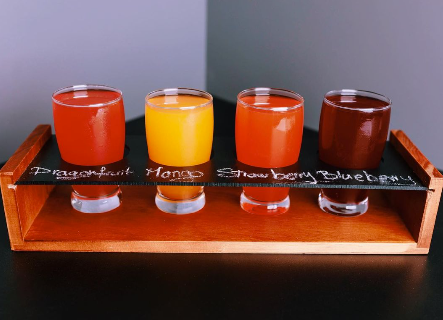 Donut Villa | restaurant | 319 Broadway, Arlington, MA 02474, USA | 7817771341 OR +1 781-777-1341