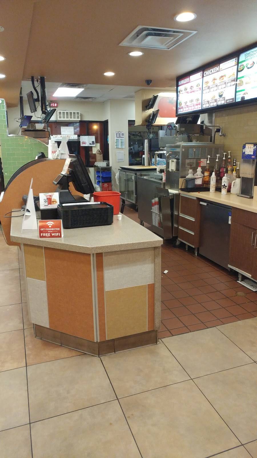 Jack in the Box | restaurant | 1238 Waldron Rd, Corpus Christi, TX 78418, USA | 3619399643 OR +1 361-939-9643