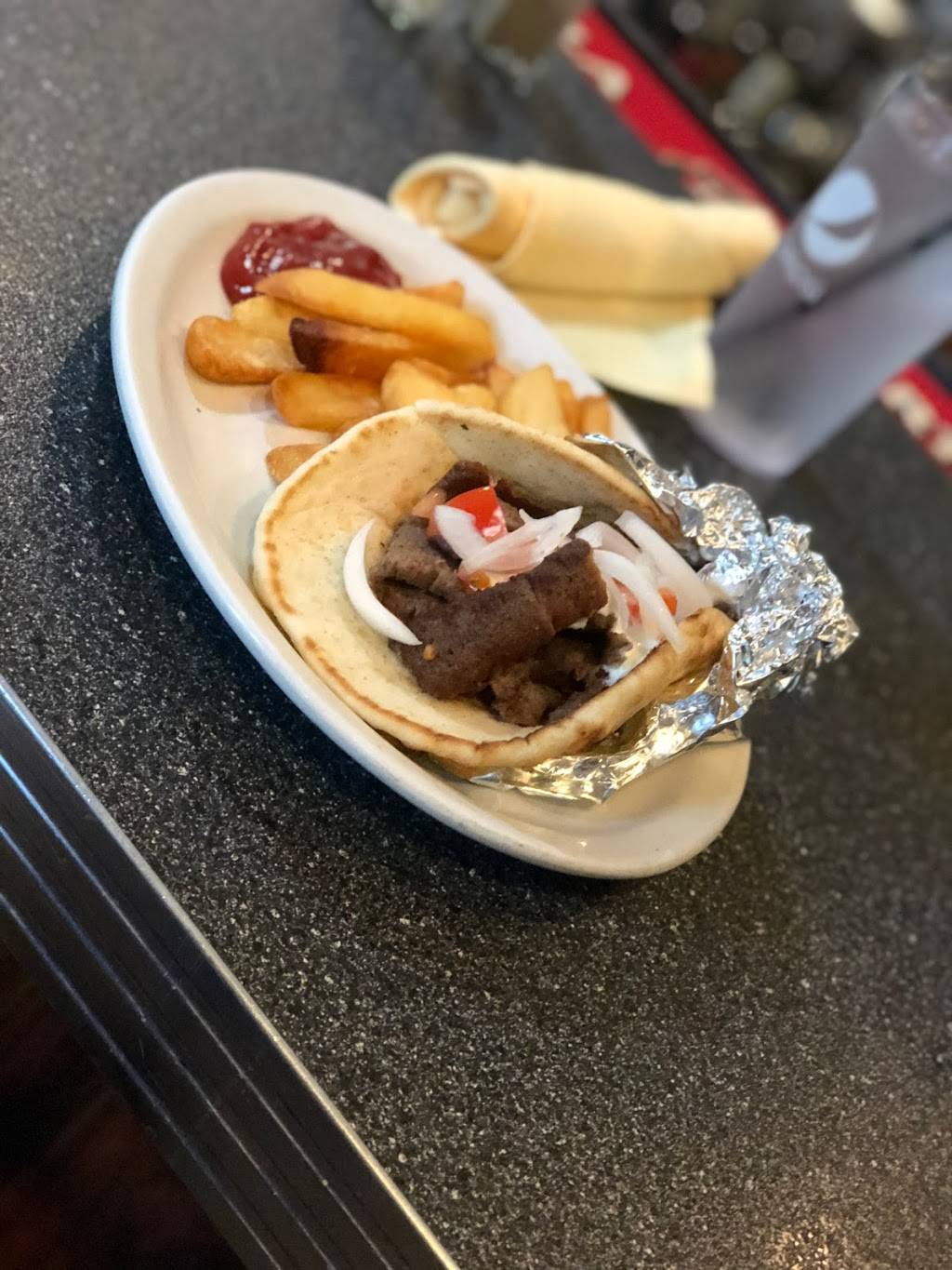 Aris Restaurant & Bar | restaurant | 9992 Lin Ferry Dr, St. Louis, MO 63123, USA | 3142704472 OR +1 314-270-4472