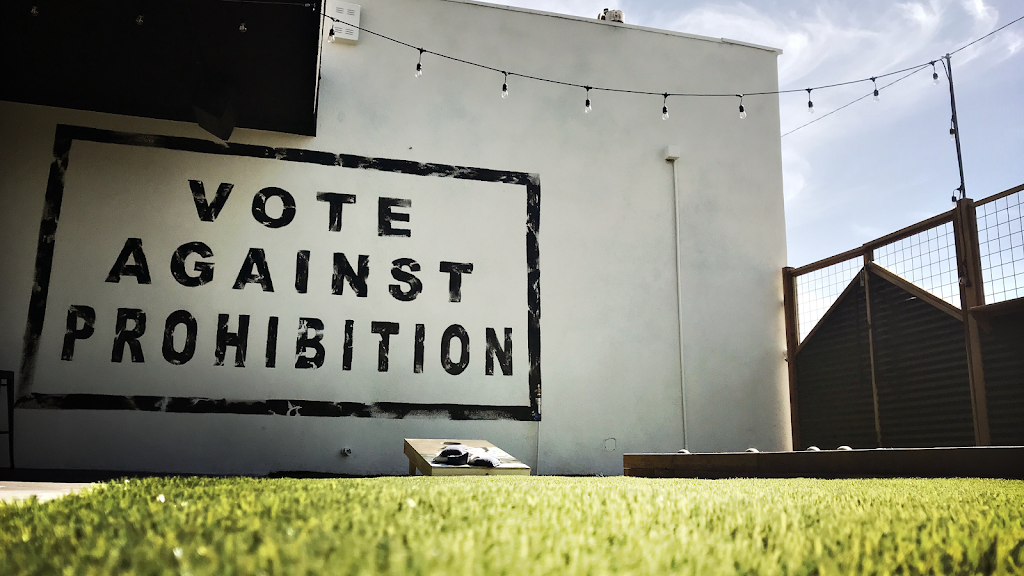 The Thirsty Merchant | restaurant | 3510, 12430 Riverside Dr, Valley Village, CA 91607, USA | 8188211169 OR +1 818-821-1169