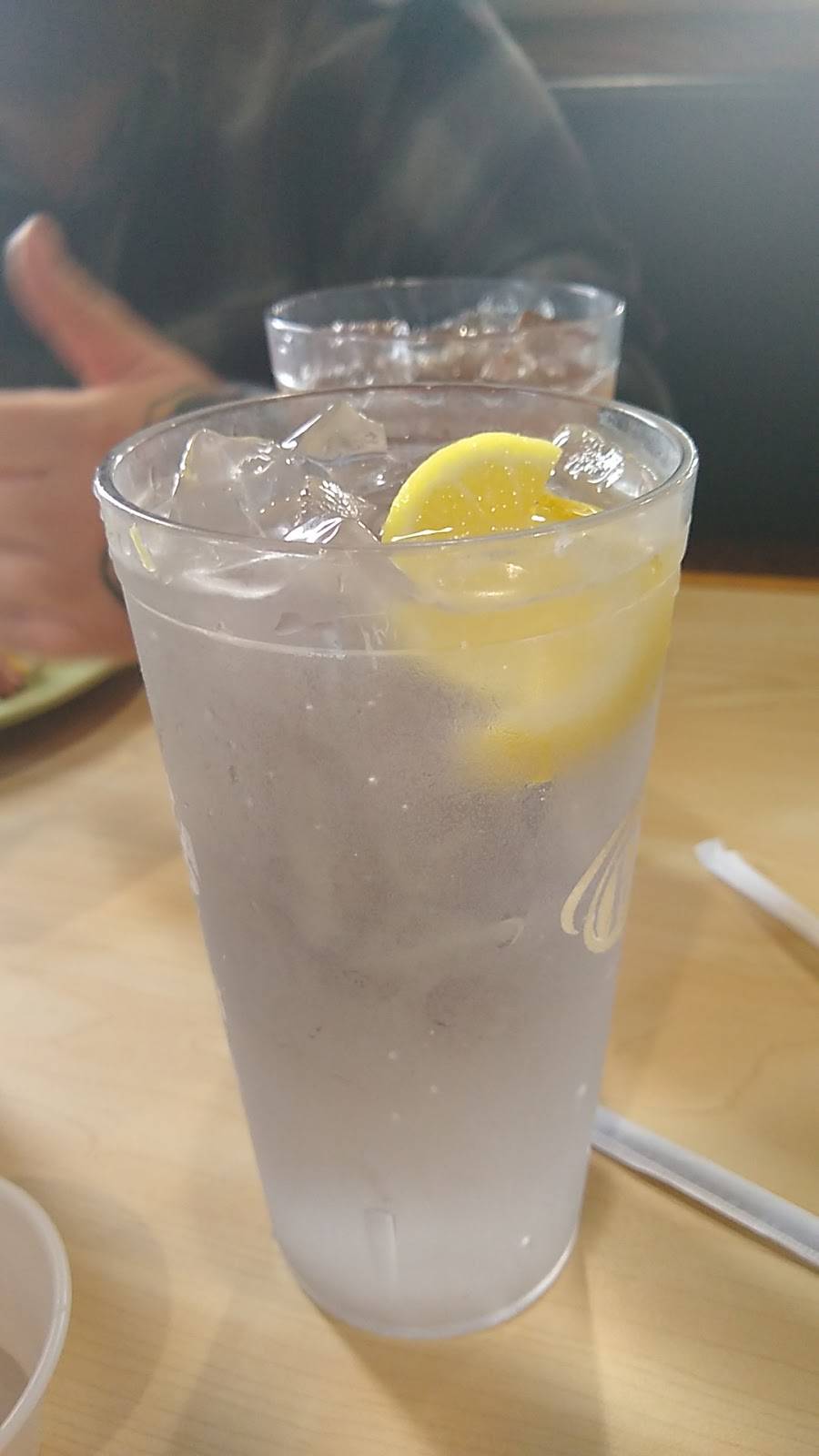 In/Out Pizza | restaurant | 1716 W Andrew Johnson Hwy, Morristown, TN 37814, USA | 4236160167 OR +1 423-616-0167