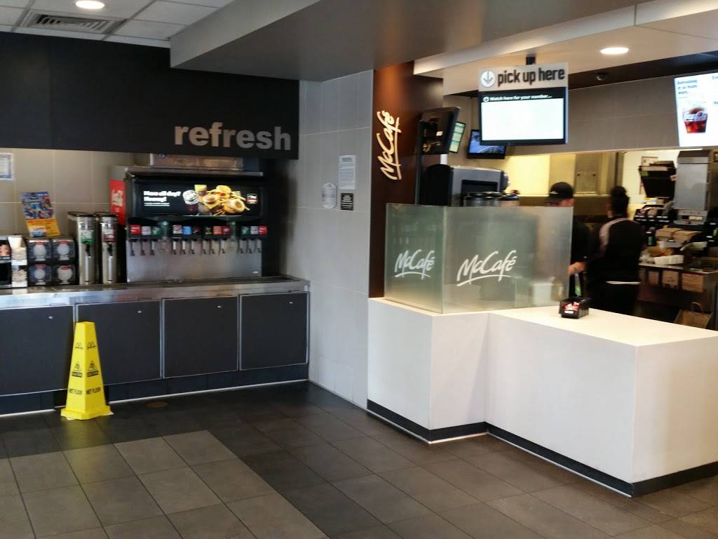 McDonalds | cafe | 3781 Avocado Blvd, La Mesa, CA 91941, USA | 6196706673 OR +1 619-670-6673