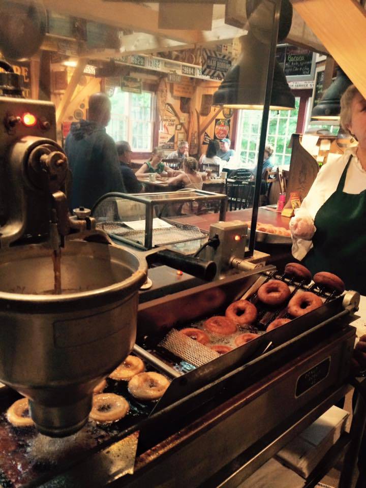 Cardigan Country Store & Orchard Bistro | cafe | 231 Lake St, Bristol, NH 03222, USA | 6037440303 OR +1 603-744-0303