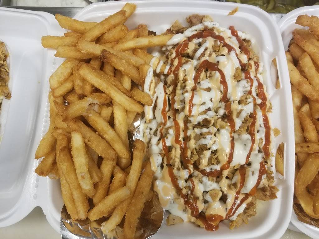 CT Shawarma | restaurant | 115 Christopher Dr, Cambridge, ON N1R 4S1, Canada | 5192673377 OR +1 519-267-3377