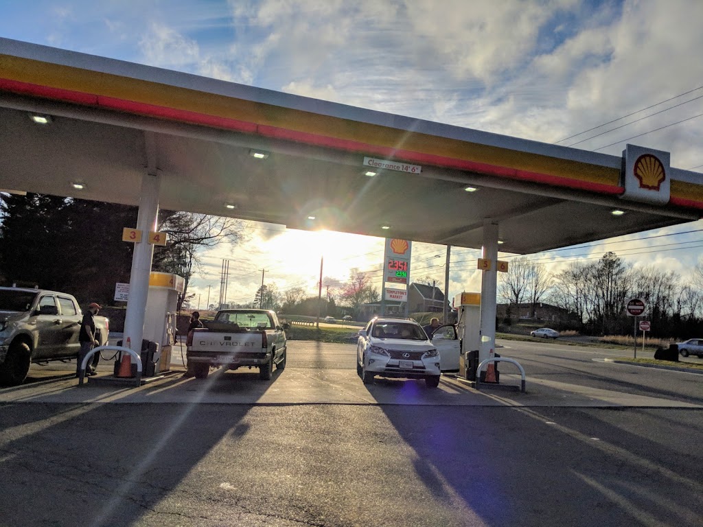 Shell | restaurant | 4928 Richmond Hwy, Lynchburg, VA 24504, USA | 4348462051 OR +1 434-846-2051