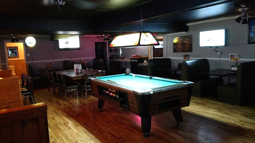 Oasis | restaurant | 153 Harry L Dr, Johnson City, NY 13790, USA | 6077979782 OR +1 607-797-9782