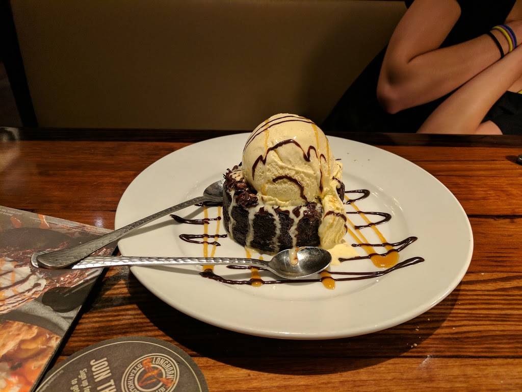 LongHorn Steakhouse | meal takeaway | 4417 E Black Horse Pike, Mays Landing, NJ 08330, USA | 6093838539 OR +1 609-383-8539