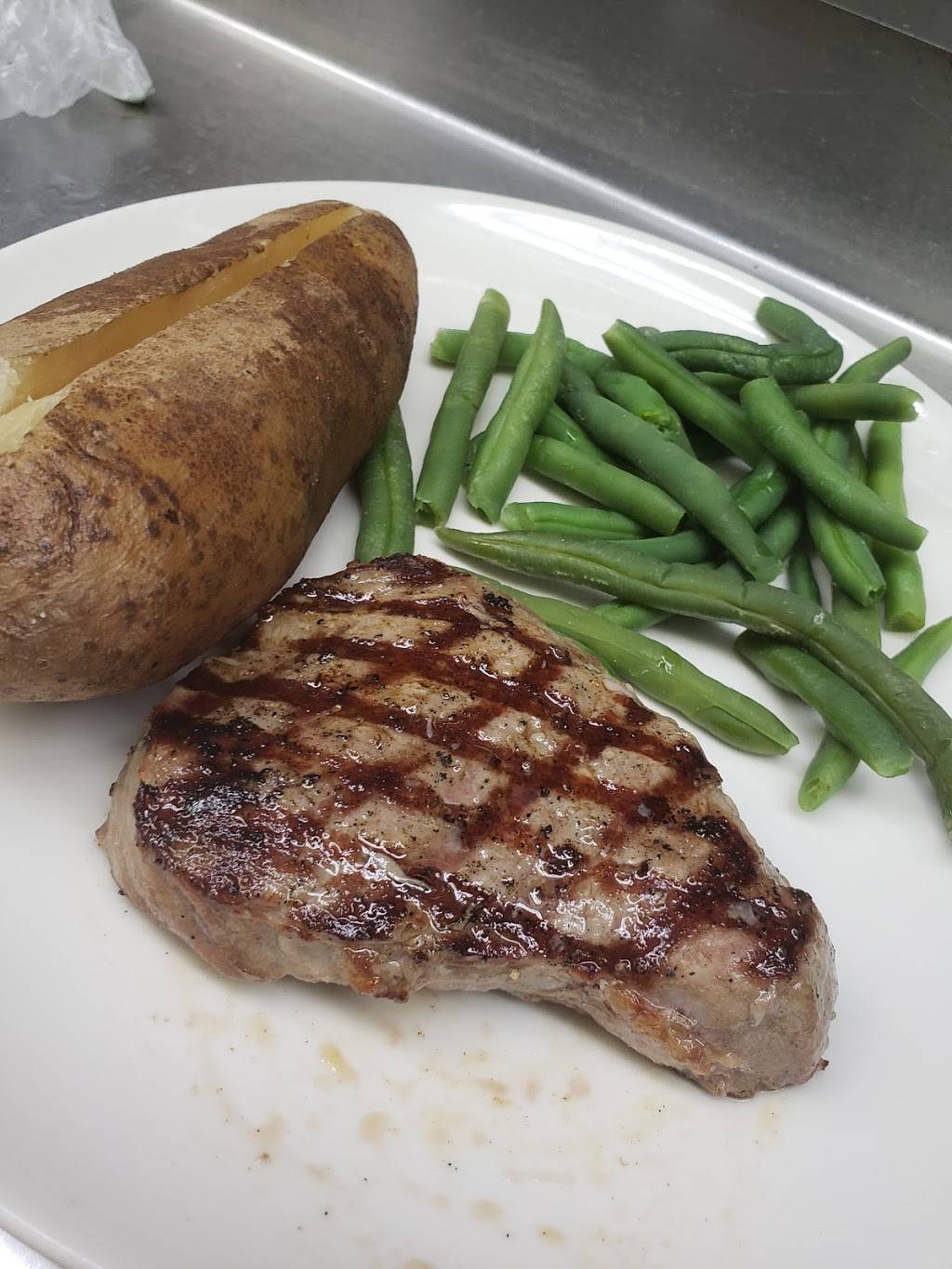 Applebees Grill + Bar | restaurant | 1950 Fort Harrison Rd, Terre Haute, IN 47804, USA | 8124666535 OR +1 812-466-6535