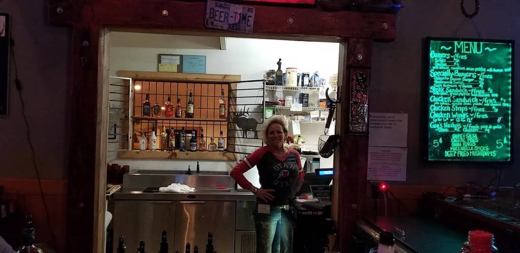 Gigs Tavern | restaurant | 975 W 24th St, Ogden, UT 84401, USA | 8015649215 OR +1 801-564-9215