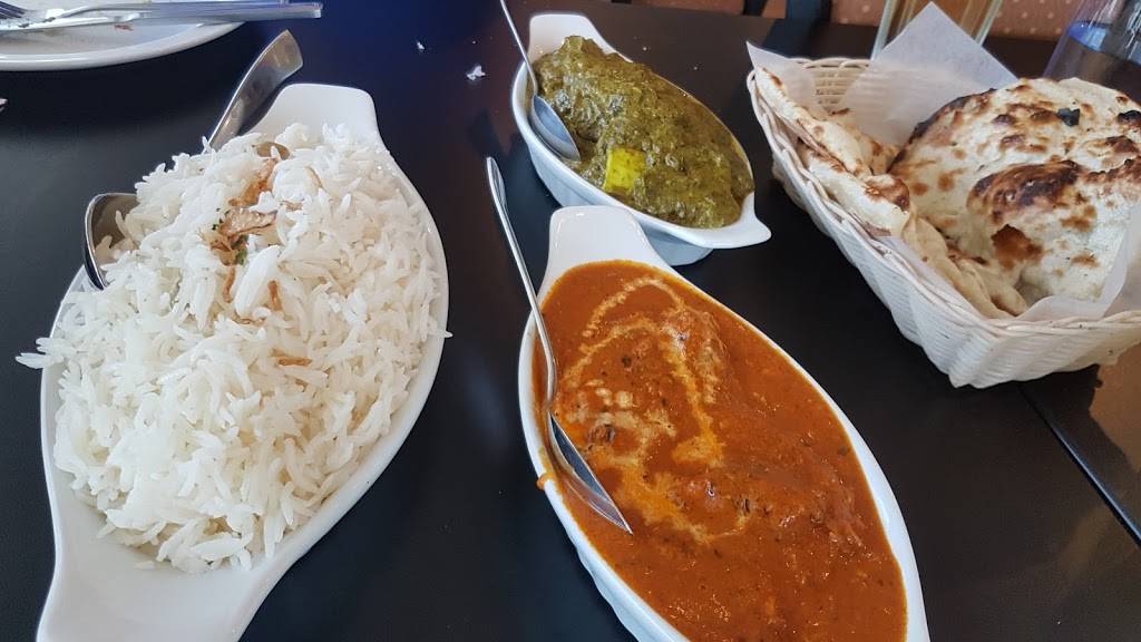 Tandoori Table Fergus | restaurant | 600 Scotland St, Fergus, ON N1M 3S1, Canada | 2263700600 OR +1 226-370-0600