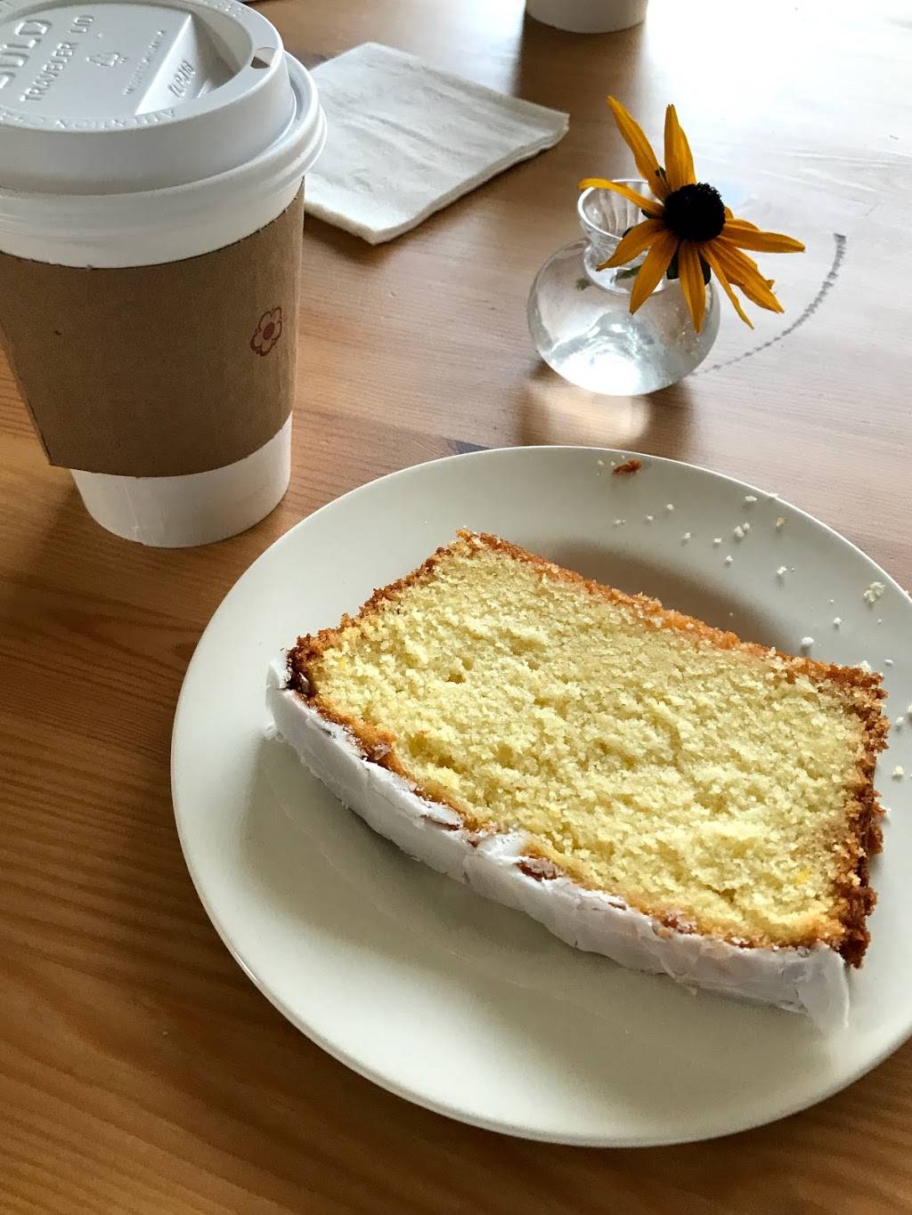 Beantown Coffee | restaurant | 9 Reeve St, Woodstock, ON N4S 3G1, Canada | 5195377171 OR +1 519-537-7171