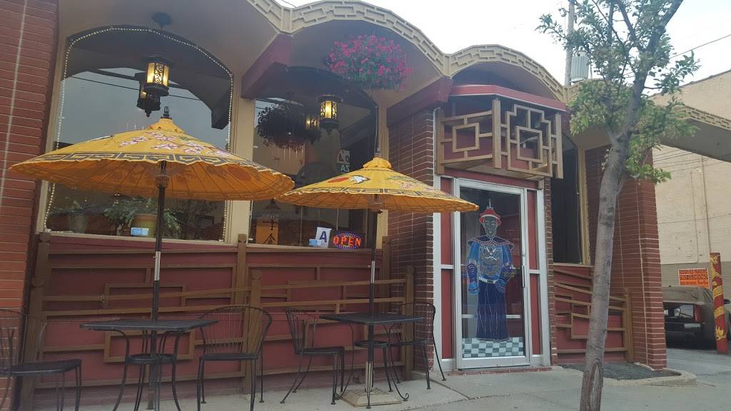 Emperor of China | restaurant | 1010 E Brady St, Milwaukee, WI 53202, USA | 4142718889 OR +1 414-271-8889