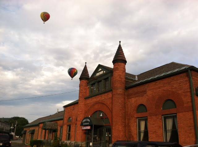 Stella Luna Ristorante | restaurant | 58-60 Market St, Oneonta, NY 13820, USA | 6074337646 OR +1 607-433-7646