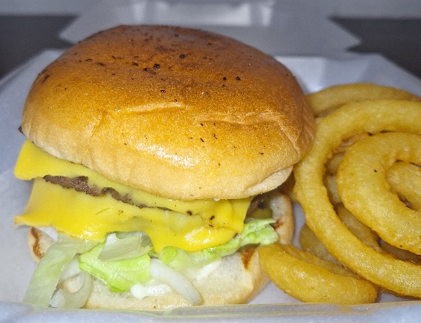 Martins Grocery | restaurant | 208 Jefferson, Widener, AR 72394, USA | 8706334044 OR +1 870-633-4044