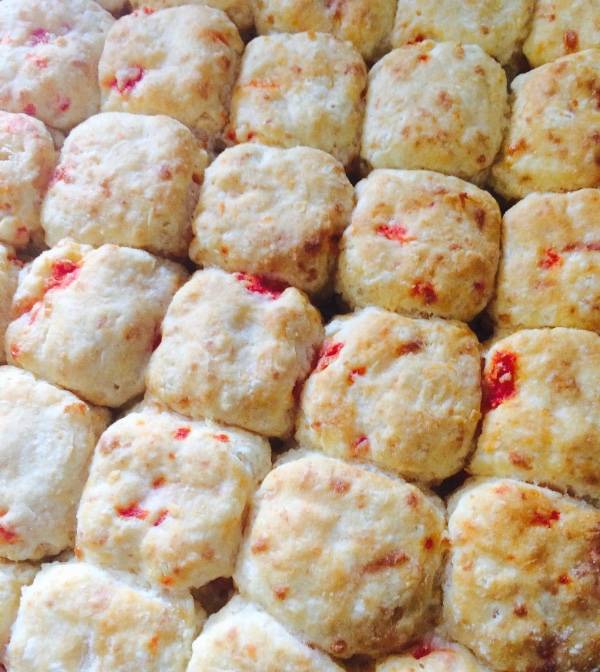 Farm To Fork Catering and Cafe | cafe | 2425 Portland Ave, Louisville, KY 40212, USA | 5023653276 OR +1 502-365-3276