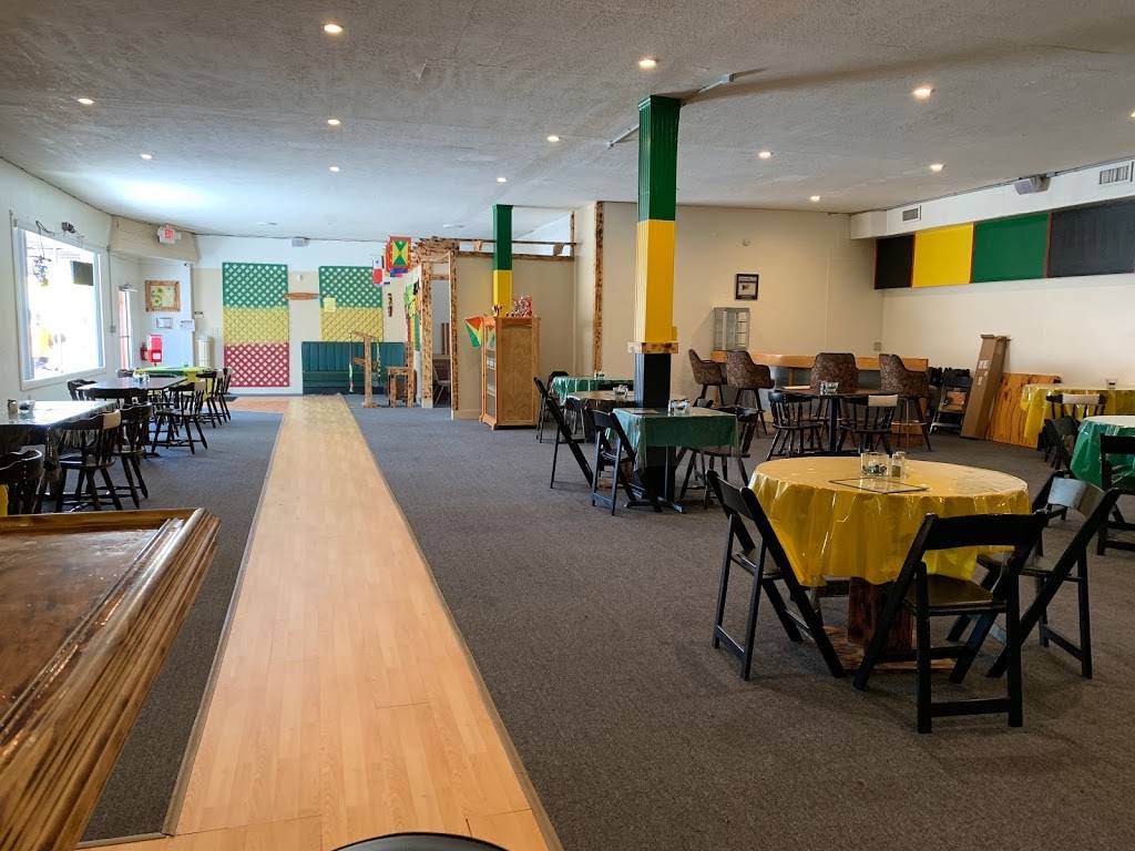 The Jerk Center | restaurant | 405 S Pinellas Ave, Tarpon Springs, FL 34689, USA | 7279405343 OR +1 727-940-5343