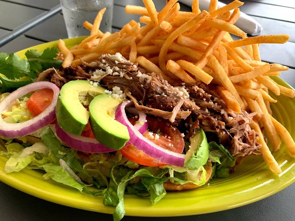 Barnabys Cafe Fountainview | restaurant | 1936 Fountain View Dr, Houston, TX 77057, USA | 7132660046 OR +1 713-266-0046