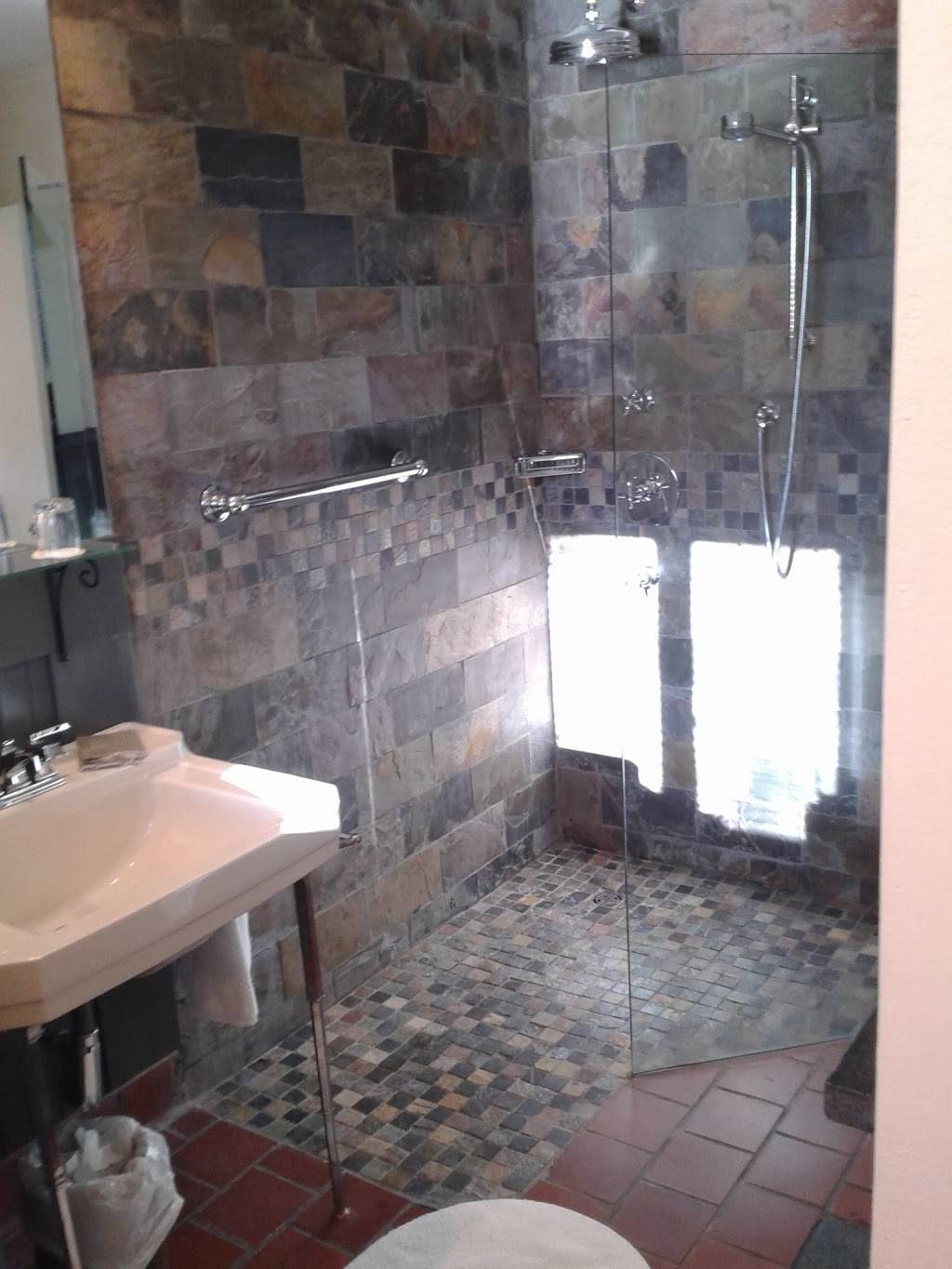 Gideon Ridge Inn | restaurant | 202 Gideon Ridge Rd, Blowing Rock, NC 28605, USA | 8282953644 OR +1 828-295-3644