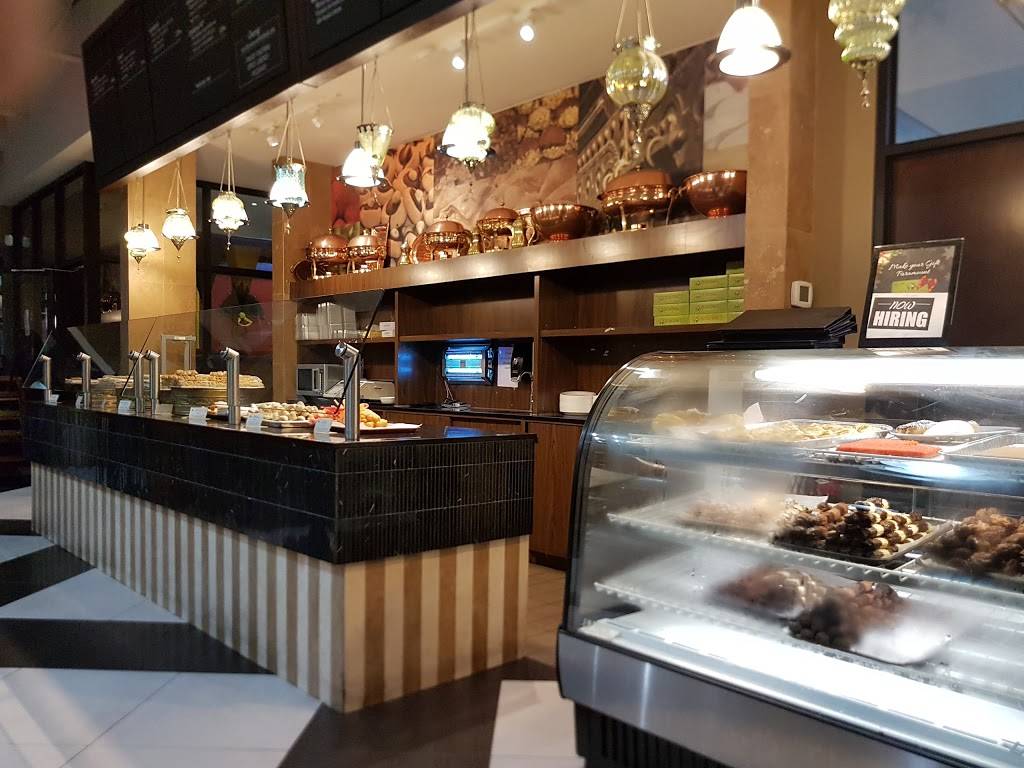 Paramount Fine Foods | restaurant | 769 Southdale Rd E, London, ON N6E 3B9, Canada | 5196681800 OR +1 519-668-1800