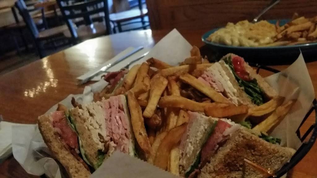 Amys Place Bar & Grill | night club | 80 Cottage St, Easthampton, MA 01027, USA | 4135290660 OR +1 413-529-0660