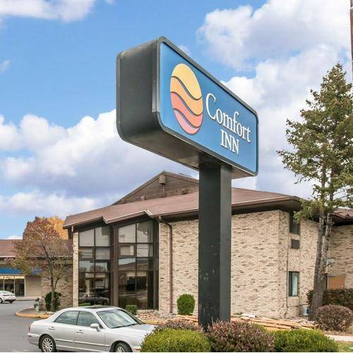 Comfort Inn Maumee - Perrysburgh Area | restaurant | 1426 S Reynolds Rd, Maumee, OH 43537, USA | 4198932800 OR +1 419-893-2800