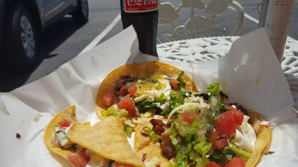 Los Burritos | restaurant | 1580 Crossways Blvd, Chesapeake, VA 23320, USA | 7572338928 OR +1 757-233-8928