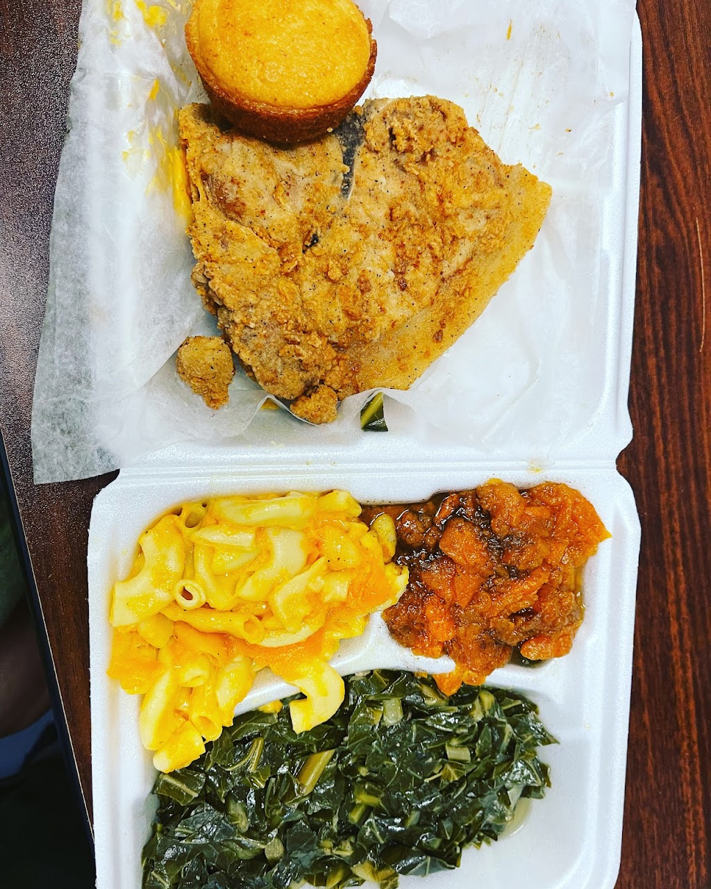 Jurlines Soul Food Cafe | restaurant | 2117 26th Ave, Tuscaloosa, AL 35401, USA | 2052487640 OR +1 205-248-7640