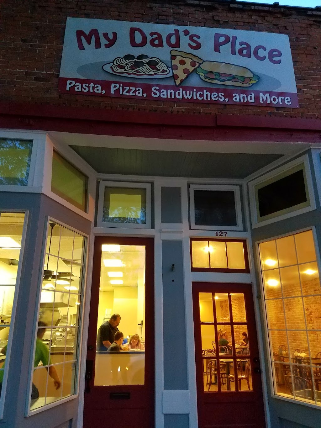 My Dads Place | restaurant | 127 E Main St #1350, Dayton, WA 99328, USA | 5093821112 OR +1 509-382-1112