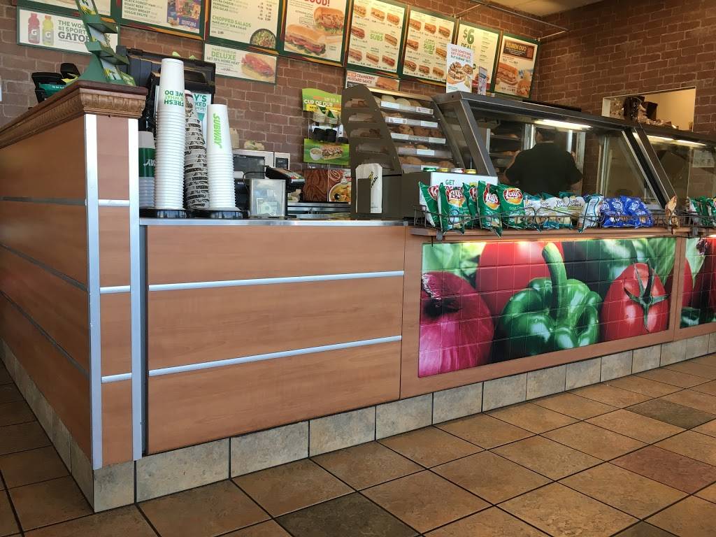 Subway Restaurants | restaurant | 3101 Denton Hwy #400, Haltom City, TX 76117, USA | 6826470767 OR +1 682-647-0767